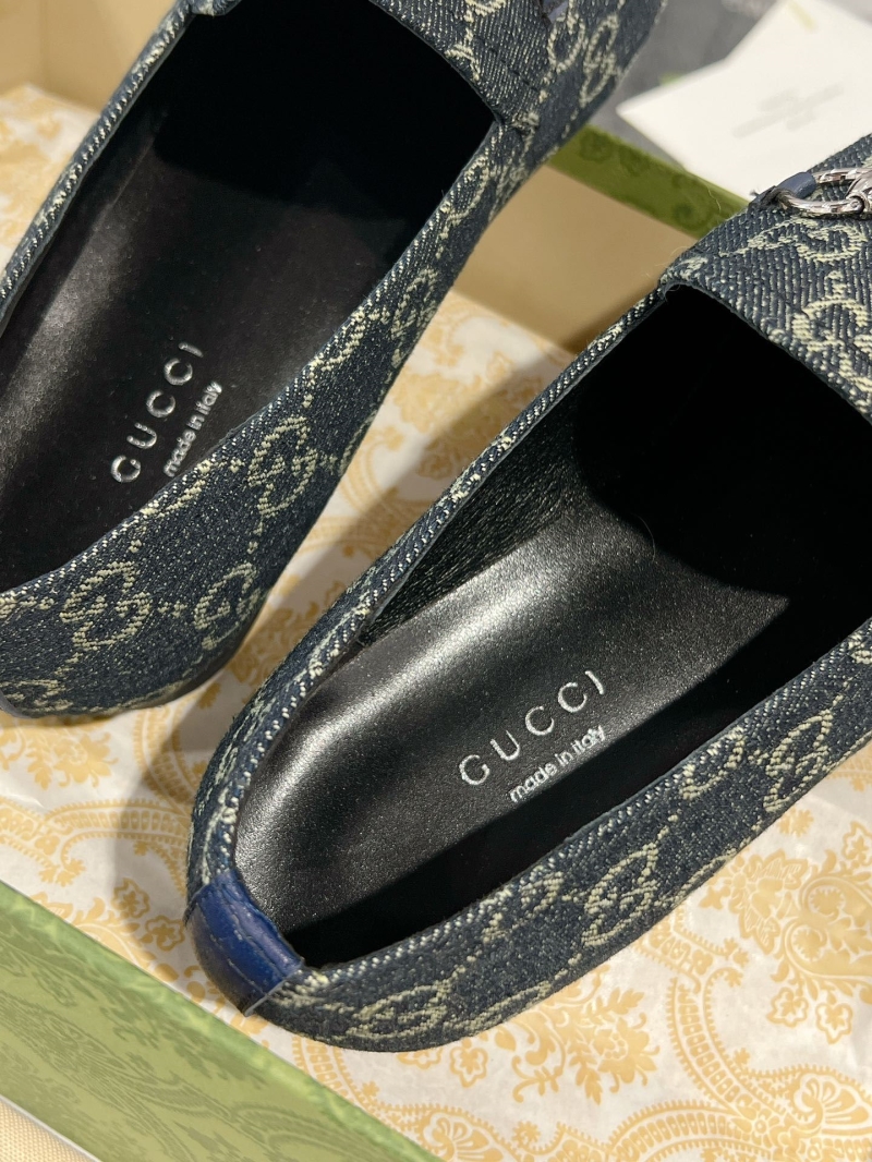 Gucci Leather Shoes